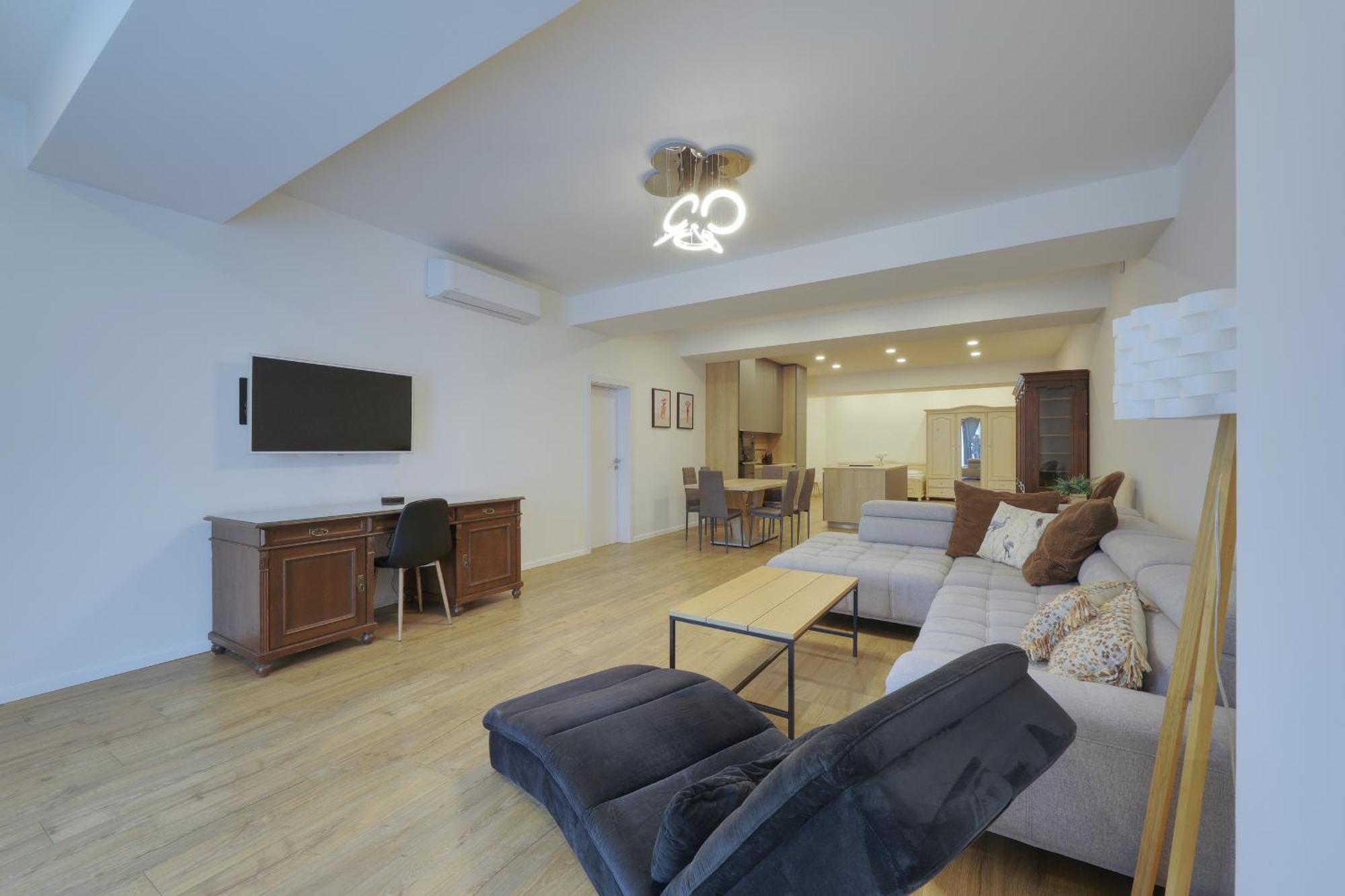Shone Apartment Old Town 2 Bedroom Bratislava Luaran gambar