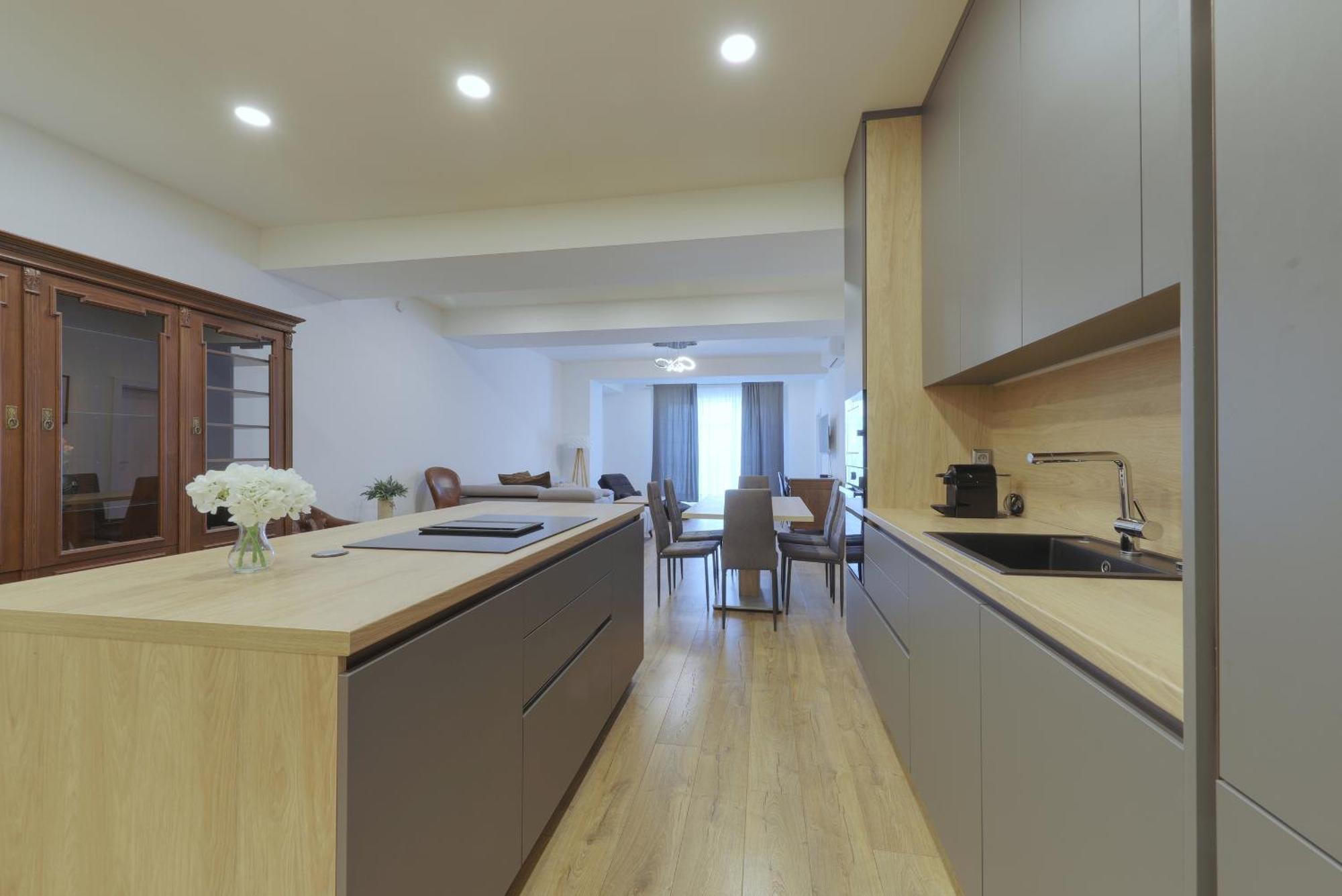 Shone Apartment Old Town 2 Bedroom Bratislava Luaran gambar